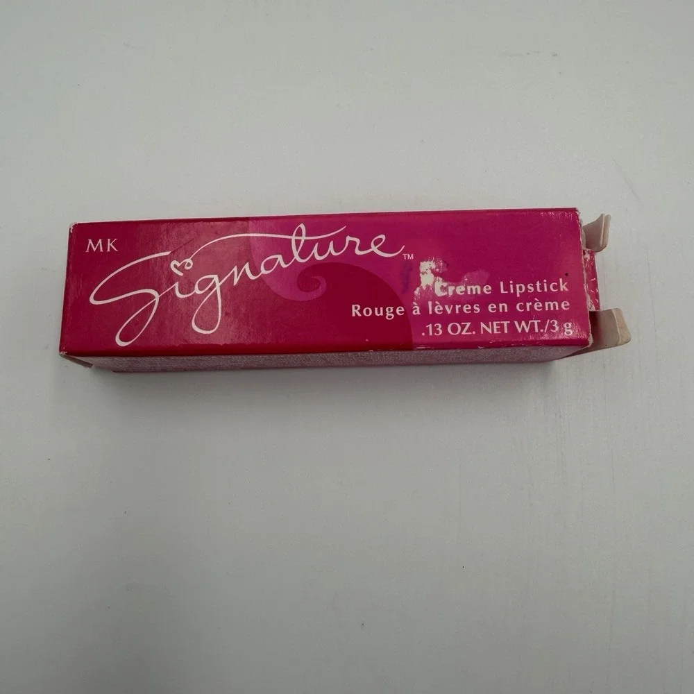 (1) Mary Kay Signature Black Raspberry Creme Lipstick 9074‎